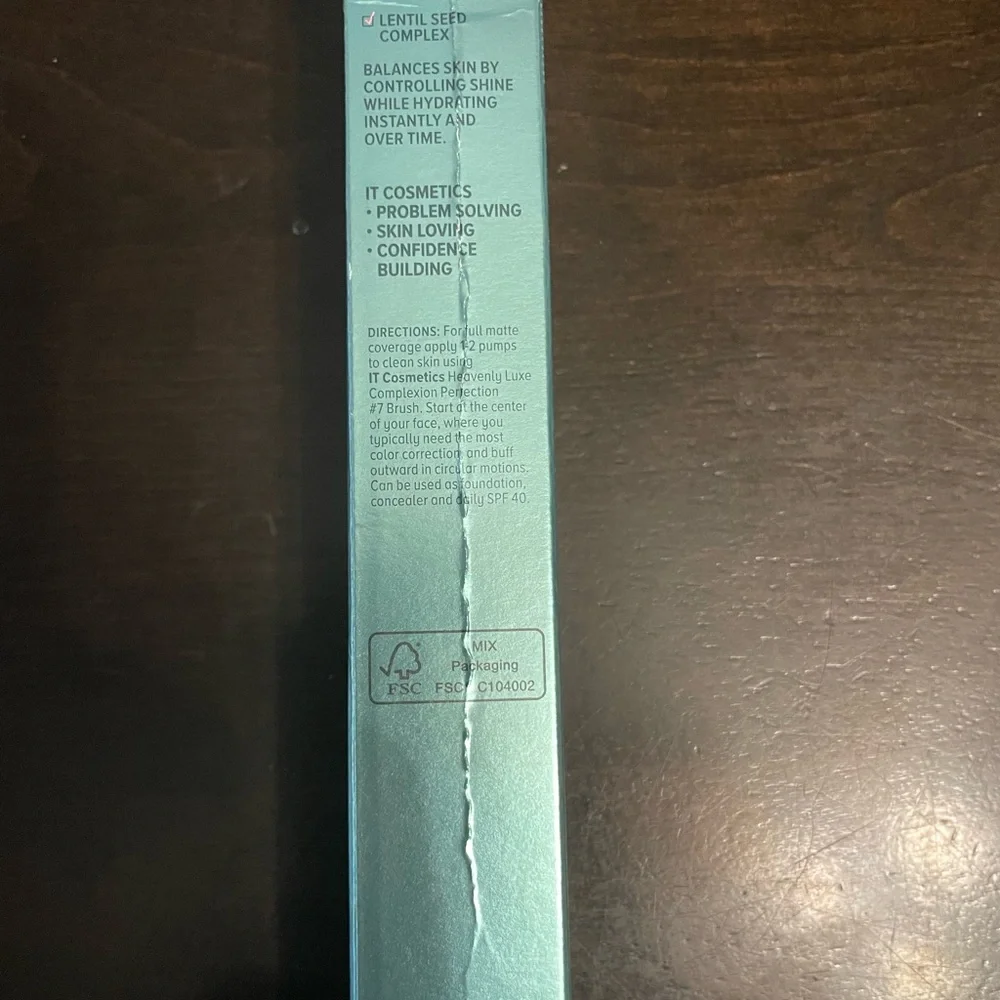 IT Cosmetics CC+ Natural Matte Color Correcting Cream in medium